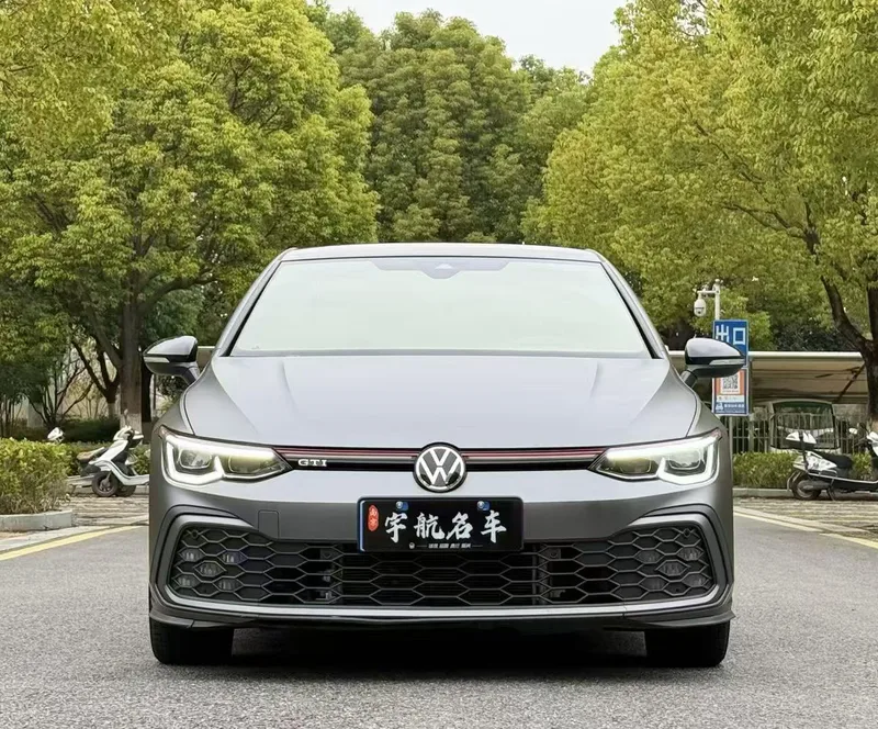 Volkswagen Golf GTI 2021 380TSI DSG GTI exterior photo 2 Volkswagen Golf GTI 2021 380TSI DSG GTI exterior photo 2