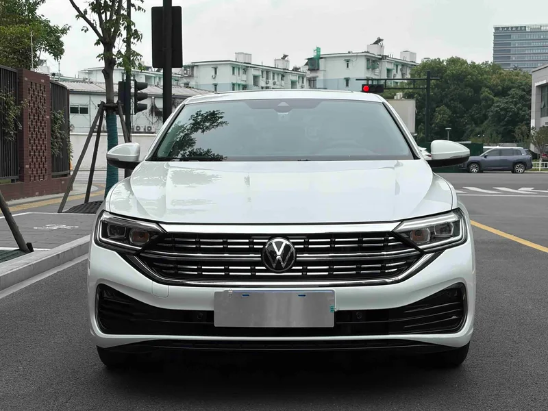 Volkswagen Sagitar 2023 280TSI DSG Premium Edition exterior photo 2 Volkswagen Sagitar 2023 280TSI DSG Premium Edition exterior photo 2