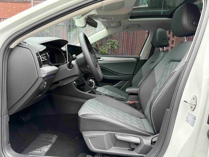 Volkswagen Sagitar 2023 280TSI DSG Premium Edition interior photo 9 Volkswagen Sagitar 2023 280TSI DSG Premium Edition interior photo 9