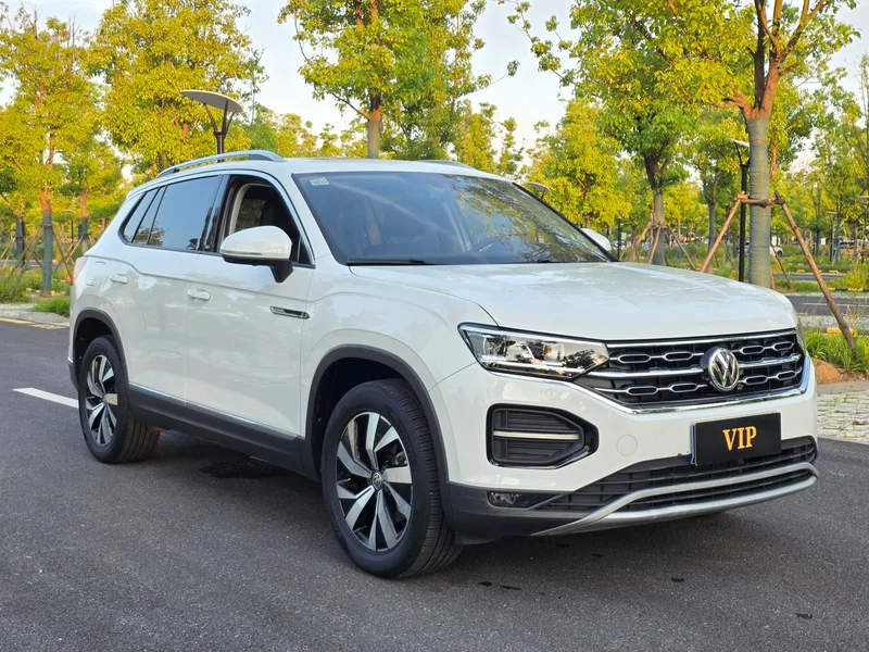 Volkswagen Tayron 2021 330TSI Two-wheel drive 30 Anniversary Edition exterior photo 3 Volkswagen Tayron 2021 330TSI Two-wheel drive 30 Anniversary Edition exterior photo 3