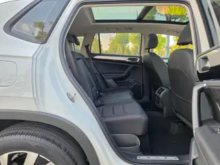 Volkswagen Tayron 2021 330TSI Two-wheel drive 30 Anniversary Edition interior photo 11 Volkswagen Tayron 2021 330TSI Two-wheel drive 30 Anniversary Edition interior photo 11