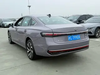 Volkswagen Passat 2025 Pro 300TSI Long Yao Edition interior photo 10 Volkswagen Passat 2025 Pro 300TSI Long Yao Edition interior photo 10