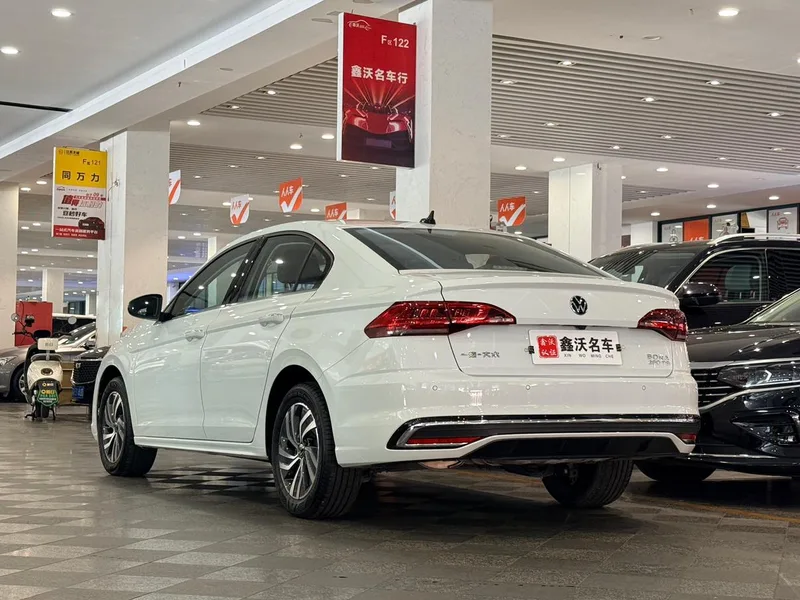 Volkswagen Bora 2024 280TSI DSG Shuxing Edition exterior photo 4
