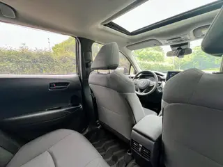 Toyota Corolla Cross 2022 2.0L Premium Edition interior photo 17 Toyota Corolla Cross 2022 2.0L Premium Edition interior photo 17