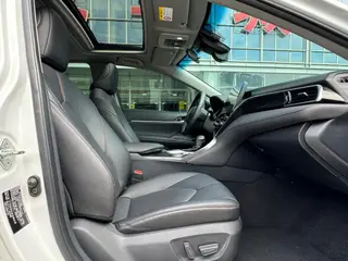 Toyota Camry 2021 2.0G Version de luxe intérieur photo 16 Toyota Camry 2021 2.0G Version de luxe intérieur photo 16