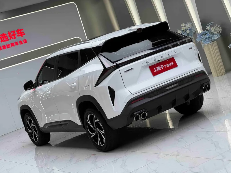 Geely Boyue 2023 Boyue COOL 1.5T Inteligente exterior foto 4 Geely Boyue 2023 Boyue COOL 1.5T Inteligente exterior foto 4