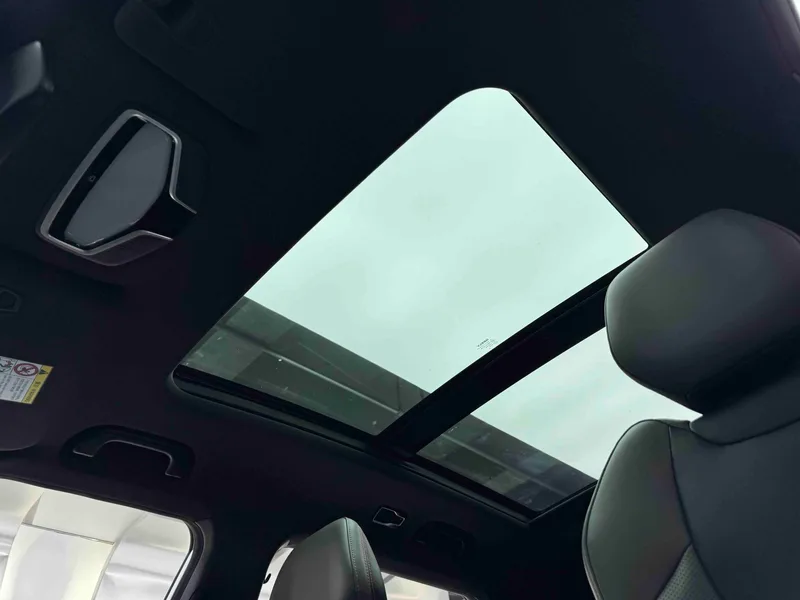 Geely Boyue 2023 Boyue COOL 1.5T Inteligente interior foto 15 Geely Boyue 2023 Boyue COOL 1.5T Inteligente interior foto 15