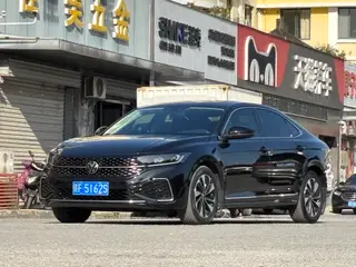 Volkswagen Passat 2023 330TSI Star Elite Edition