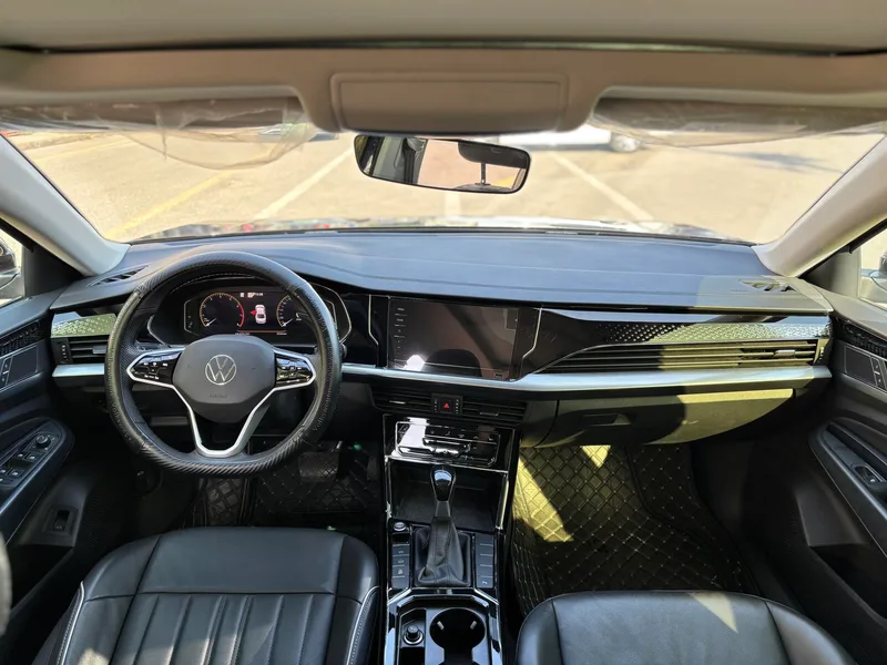 Volkswagen Passat 2023 330TSI Star Elite Edition interior photo 10 Volkswagen Passat 2023 330TSI Star Elite Edition interior photo 10