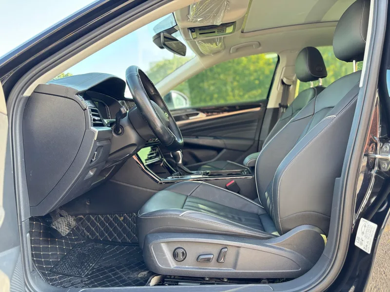 Volkswagen Passat 2023 330TSI Star Elite Edition interior photo 13 Volkswagen Passat 2023 330TSI Star Elite Edition interior photo 13