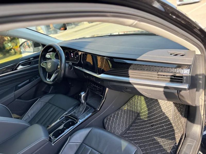 Volkswagen Passat 2023 330TSI Star Elite Edition interior photo 16 Volkswagen Passat 2023 330TSI Star Elite Edition interior photo 16