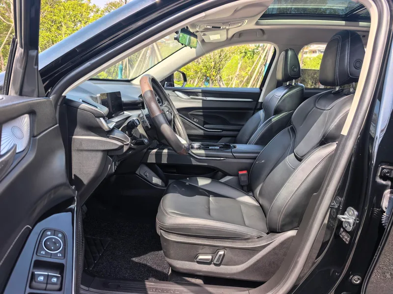 Haval H6 2022 Troisième génération 1.5T Transmission automatique à deux roues motrices Pro extérieur photo 5 Haval H6 2022 Troisième génération 1.5T Transmission automatique à deux roues motrices Pro extérieur photo 5