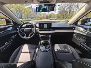 Haval H6 2022 Troisième génération 1.5T Transmission automatique à deux roues motrices Pro extérieur photo 7 Haval H6 2022 Troisième génération 1.5T Transmission automatique à deux roues motrices Pro extérieur photo 7