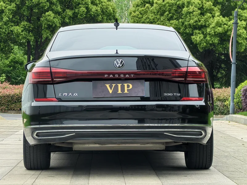 Volkswagen Passat 2023 330TSI Star Premium Edition exterior photo 5 Volkswagen Passat 2023 330TSI Star Premium Edition exterior photo 5