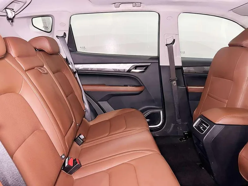 Geely Vision X6 2021 PRO 1.4T Automatic Deluxe interior photo 7 Geely Vision X6 2021 PRO 1.4T Automatic Deluxe interior photo 7