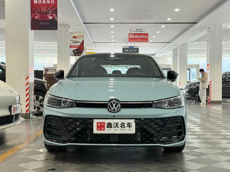 Volkswagen Passat 2025 Pro 380TSI Star Dragon Edition exterior photo 2 Volkswagen Passat 2025 Pro 380TSI Star Dragon Edition exterior photo 2