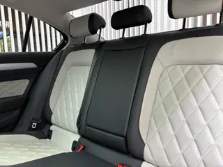 Volkswagen Magotan 2023 200 Dix mille éditions commémoratives 330TSI DSG Type de luxe intérieur photo 12 Volkswagen Magotan 2023 200 Dix mille éditions commémoratives 330TSI DSG Type de luxe intérieur photo 12