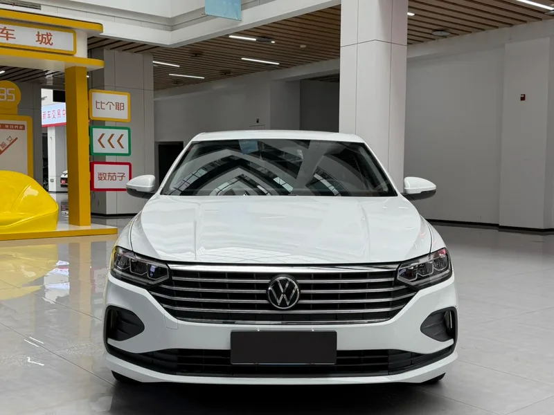 Volkswagen Lavida 2022 1.5L Automatic Fashion Edition exterior photo 2