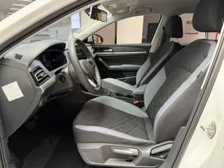 Volkswagen Lavida 2022 1.5L Automatic Fashion Edition interior photo 11