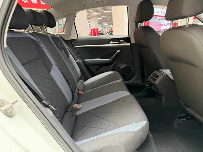 Volkswagen Lavida 2022 1.5L Automatic Fashion Edition interior photo 16