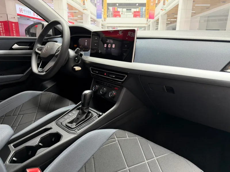 Volkswagen Lavida 2022 1.5L Automatic Fashion Edition interior photo 18
