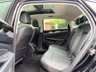 Volkswagen Passat 2023 Restyling 330TSI Star Elite Edition interior photo 8 Volkswagen Passat 2023 Restyling 330TSI Star Elite Edition interior photo 8