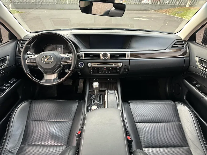 Lexus GS 2016 450h interior foto 7 Lexus GS 2016 450h interior foto 7