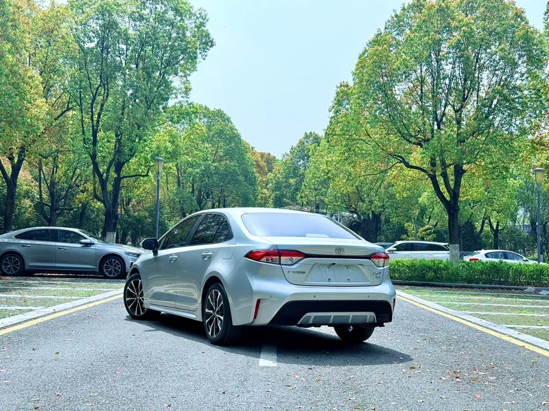 Toyota Levin 2021 185T CVT Version sportive extérieur photo 7 Toyota Levin 2021 185T CVT Version sportive extérieur photo 7