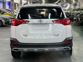 Toyota RAV4 2013 2.5L Edición Elite automática con tracción en las cuatro ruedas exterior foto 4 Toyota RAV4 2013 2.5L Edición Elite automática con tracción en las cuatro ruedas exterior foto 4