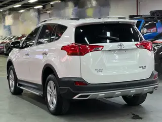 Toyota RAV4 2013 2.5L Edición Elite automática con tracción en las cuatro ruedas exterior foto 6 Toyota RAV4 2013 2.5L Edición Elite automática con tracción en las cuatro ruedas exterior foto 6