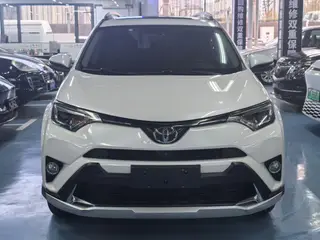 Toyota RAV4 2016 2.0L CVT Versión de moda con tracción en dos ruedas exterior foto 2 Toyota RAV4 2016 2.0L CVT Versión de moda con tracción en dos ruedas exterior foto 2