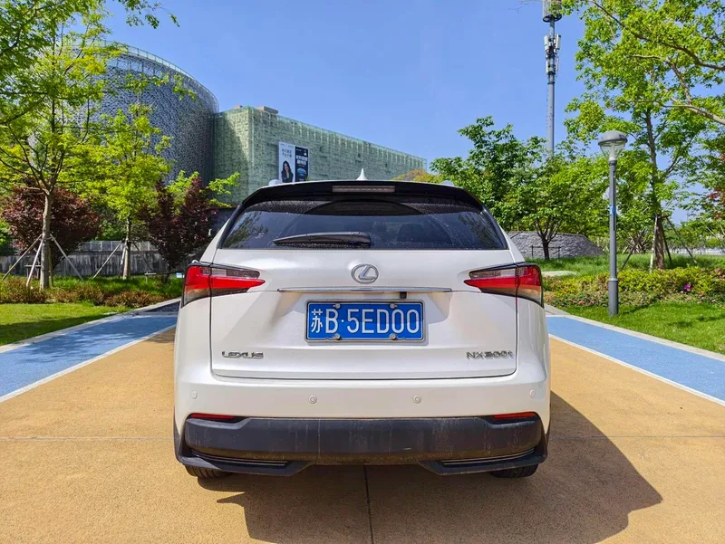 Lexus NX 2015 200 full drive Fengshang Edition exterior photo 5 Lexus NX 2015 200 full drive Fengshang Edition exterior photo 5