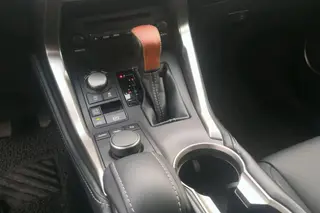 Lexus NX 2015 200 full drive Fengshang Edition interior photo 14 Lexus NX 2015 200 full drive Fengshang Edition interior photo 14