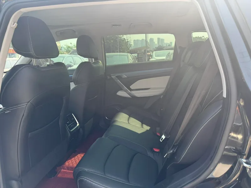 Geely Boyue 2022 Boyue X 1.8TD DCT Smart exterior photo 5 Geely Boyue 2022 Boyue X 1.8TD DCT Smart exterior photo 5