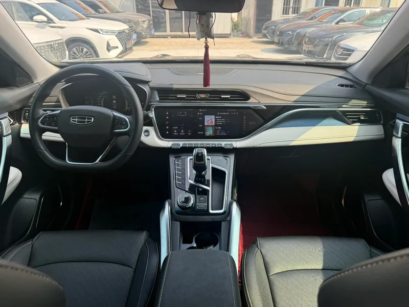 Geely Boyue 2022 Boyue X 1.8TD DCT Smart exterior photo 6 Geely Boyue 2022 Boyue X 1.8TD DCT Smart exterior photo 6