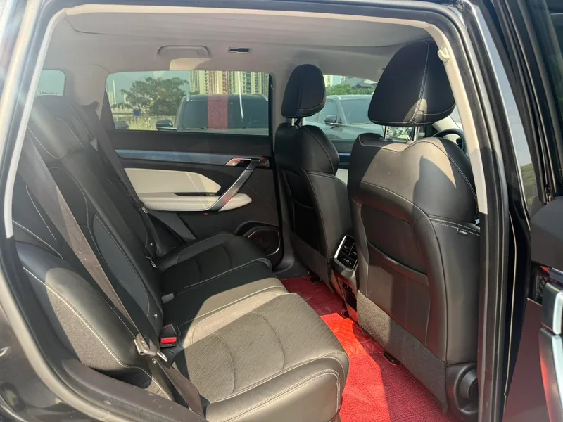 Geely Boyue 2022 Boyue X 1.8TD DCT Smart interior photo 7 Geely Boyue 2022 Boyue X 1.8TD DCT Smart interior photo 7