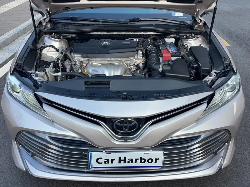 Toyota Camry 2018 2.0G Luxury Edition interior photo 17 Toyota Camry 2018 2.0G Luxury Edition interior photo 17