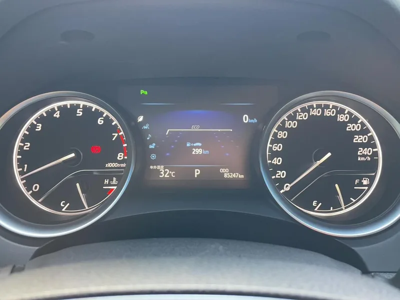 Toyota Camry 2018 2.0G Luxury Edition interior photo 19 Toyota Camry 2018 2.0G Luxury Edition interior photo 19