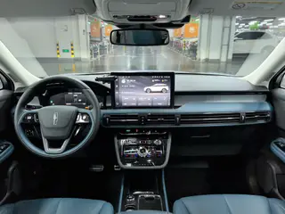 Lincoln Corsair 2022 2.0T Two-wheel drive elegant version exterior photo 8 Lincoln Corsair 2022 2.0T Two-wheel drive elegant version exterior photo 8