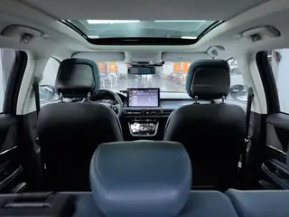 Lincoln Corsair 2022 2.0T Two-wheel drive elegant version interior photo 14 Lincoln Corsair 2022 2.0T Two-wheel drive elegant version interior photo 14