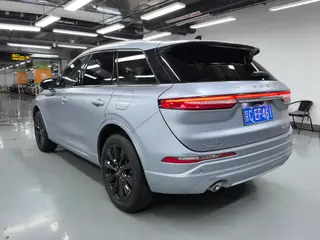 Lincoln Corsair 2022 2.0T Two-wheel drive elegant version interior photo 16 Lincoln Corsair 2022 2.0T Two-wheel drive elegant version interior photo 16