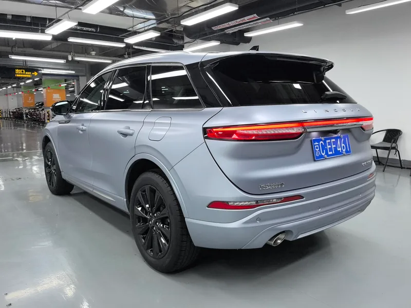 Lincoln Corsair 2022 2.0T Two-wheel drive elegant version interior photo 16 Lincoln Corsair 2022 2.0T Two-wheel drive elegant version interior photo 16