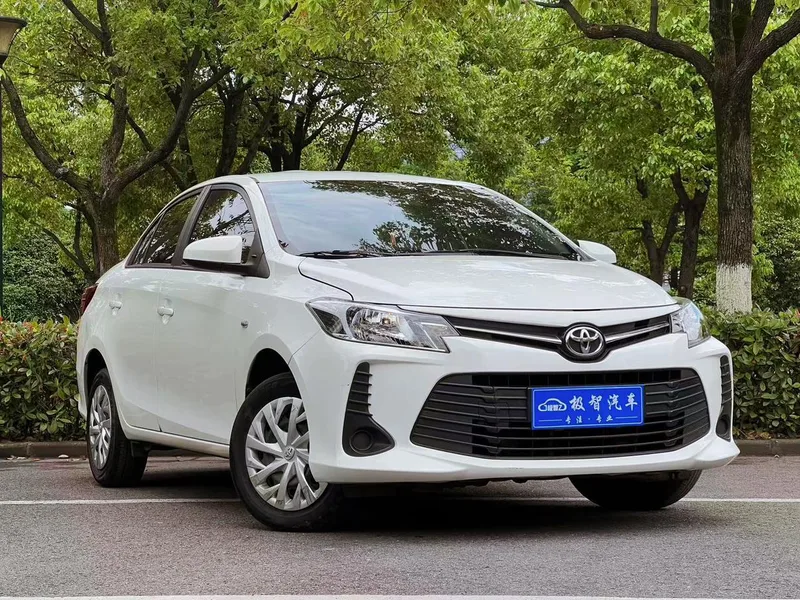 Toyota Vios 2021 1.5L CVT Version de création intérieur photo 9 Toyota Vios 2021 1.5L CVT Version de création intérieur photo 9