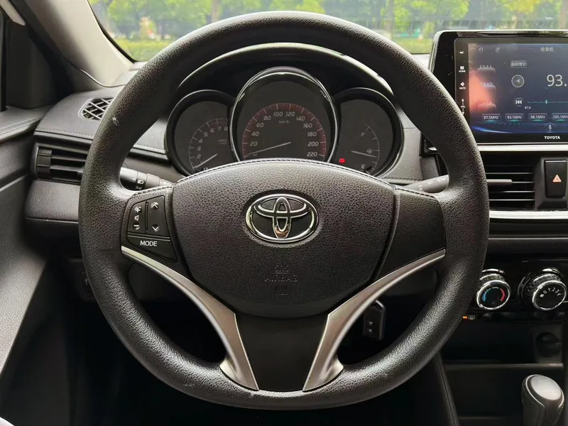 Toyota Vios 2021 1.5L CVT Version de création intérieur photo 14 Toyota Vios 2021 1.5L CVT Version de création intérieur photo 14