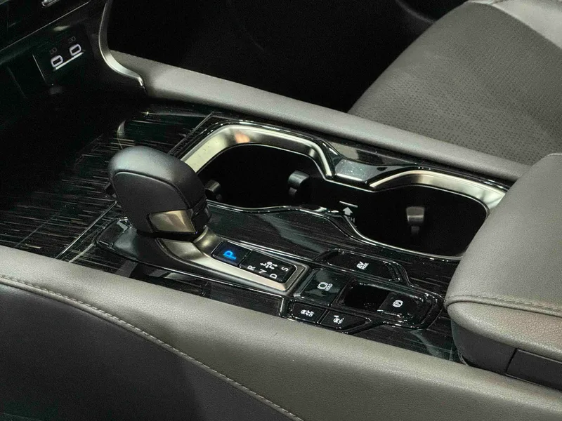 Lexus RX 2023 350h Four-wheel drive alcohol version interior photo 11 Lexus RX 2023 350h Four-wheel drive alcohol version interior photo 11