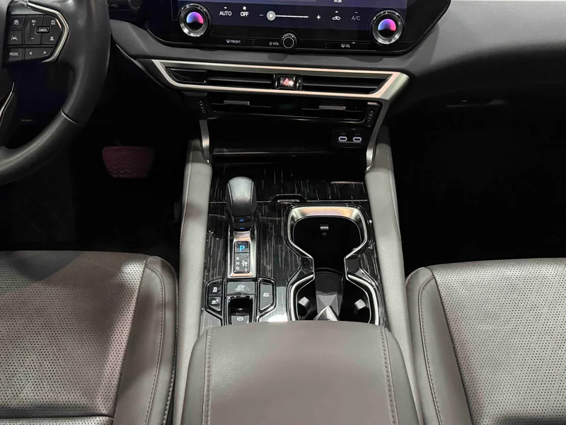 Lexus RX 2023 350h Four-wheel drive alcohol version interior photo 18 Lexus RX 2023 350h Four-wheel drive alcohol version interior photo 18