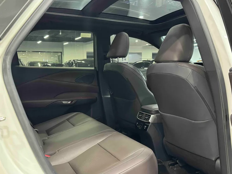 Lexus RX 2023 350h Four-wheel drive alcohol version interior photo 20 Lexus RX 2023 350h Four-wheel drive alcohol version interior photo 20