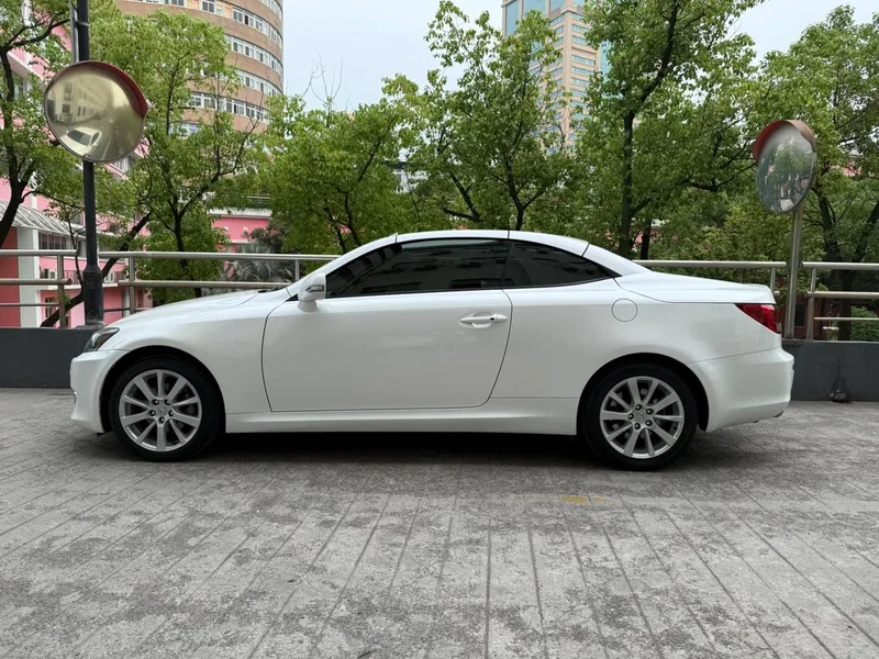 Lexus IS 2011 250C exterior photo 3 Lexus IS 2011 250C exterior photo 3