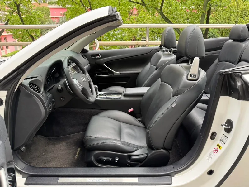Lexus IS 2011 250C exterior photo 5 Lexus IS 2011 250C exterior photo 5