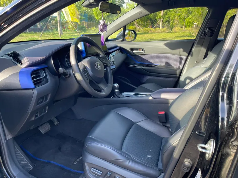Toyota C-HR 2020 2.0L Version leader extérieur photo 5 Toyota C-HR 2020 2.0L Version leader extérieur photo 5